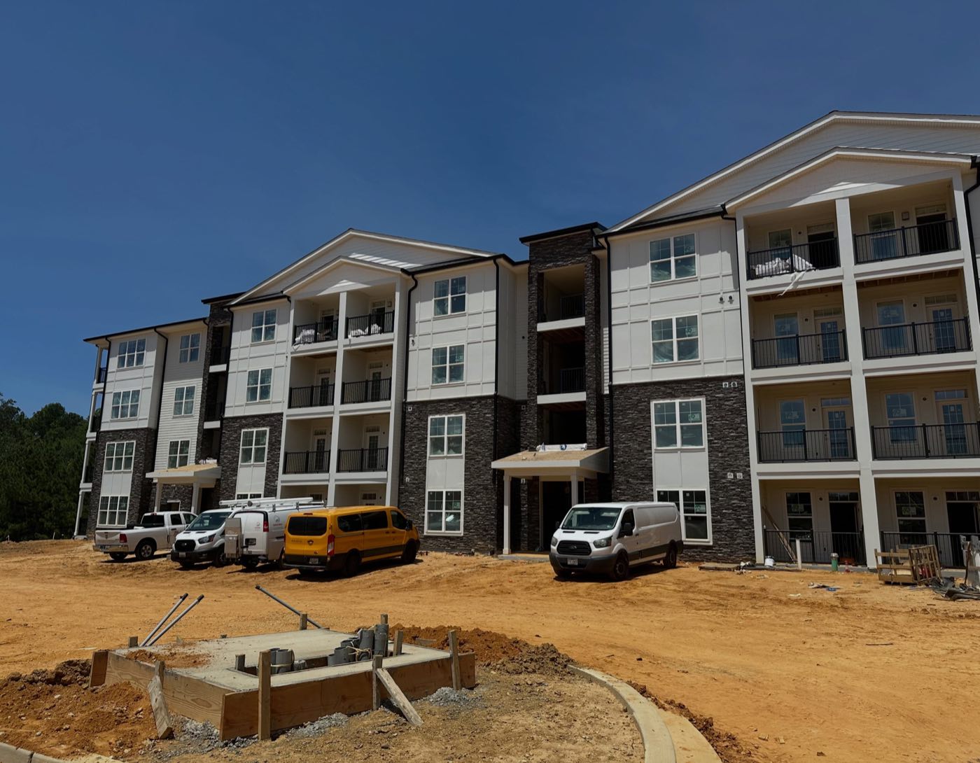 The Simmons, a Class A apartment community at 23155 Park Place Way, California, Maryland